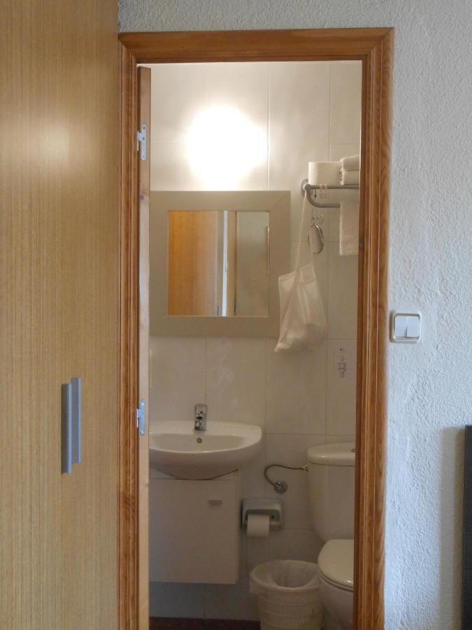 Hostal El Callejon Tarragona Eksteriør bilde