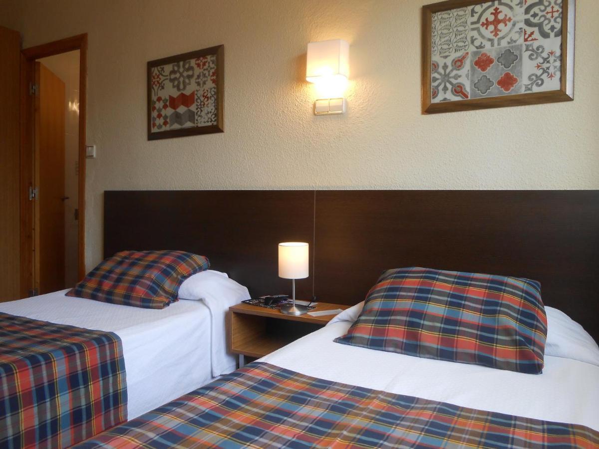Hostal El Callejon Tarragona Eksteriør bilde
