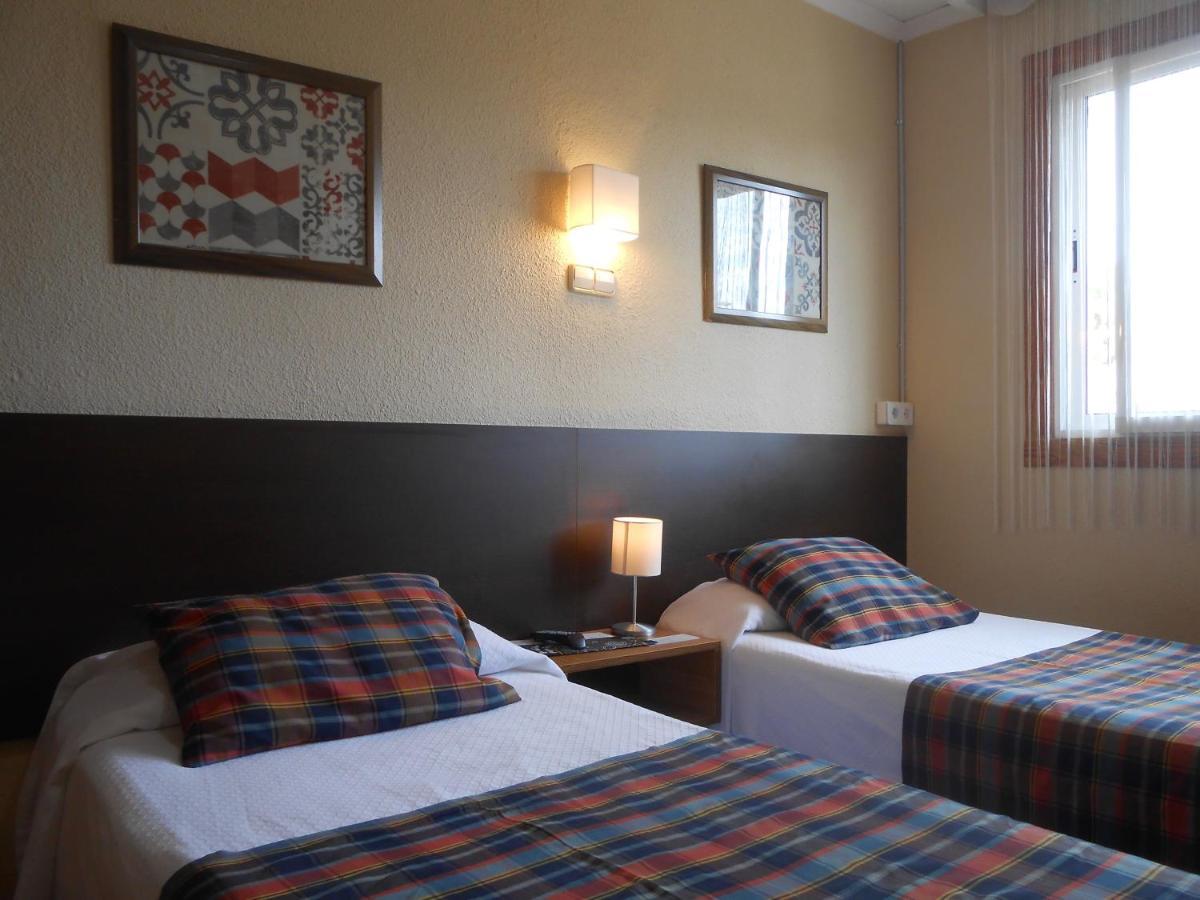 Hostal El Callejon Tarragona Eksteriør bilde