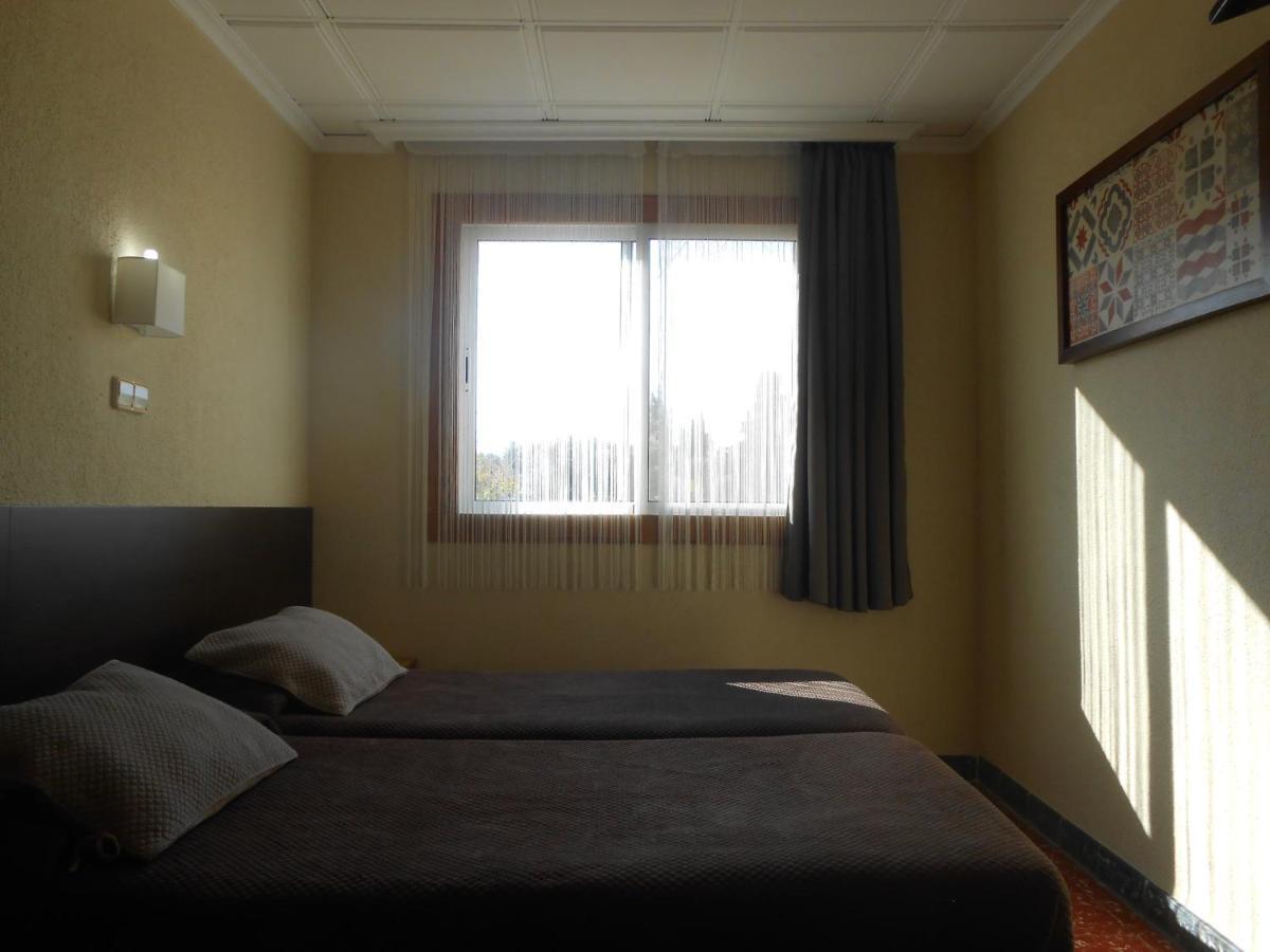 Hostal El Callejon Tarragona Eksteriør bilde