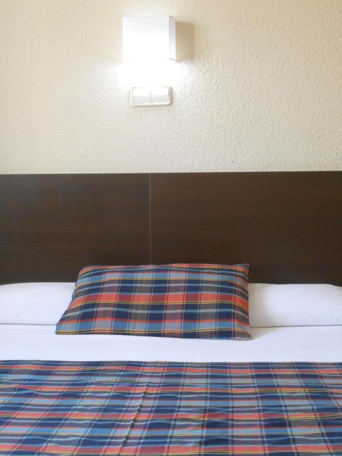 Hostal El Callejon Tarragona Eksteriør bilde