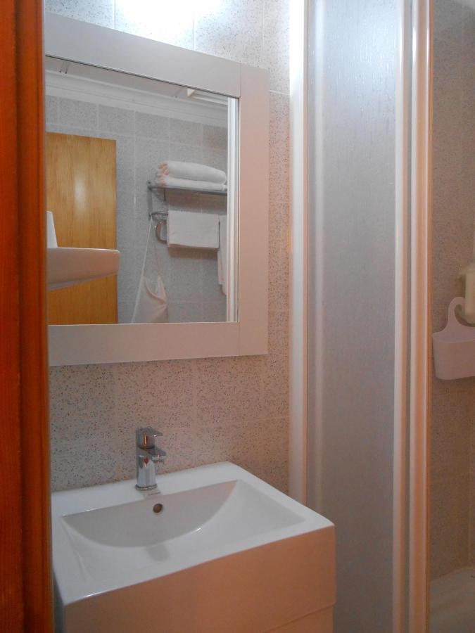 Hostal El Callejon Tarragona Eksteriør bilde