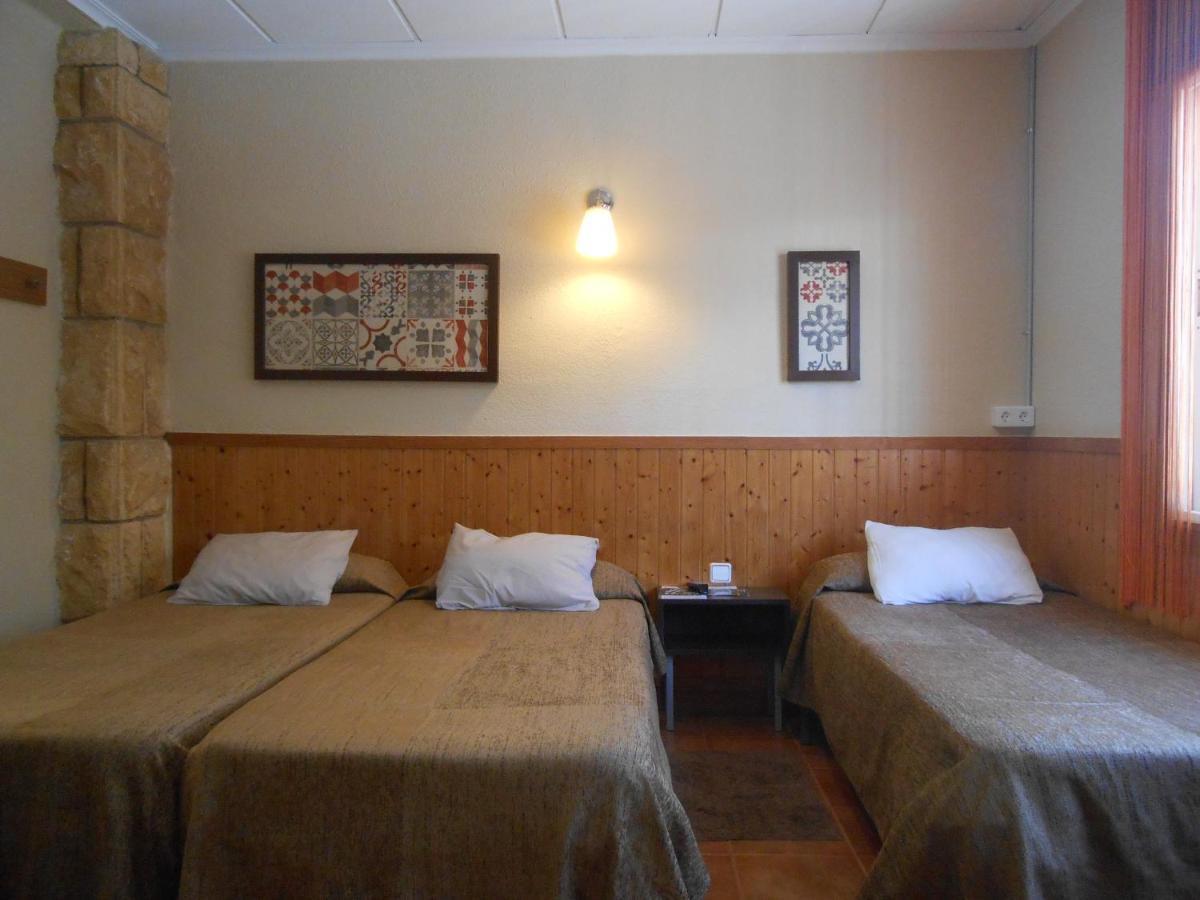 Hostal El Callejon Tarragona Eksteriør bilde