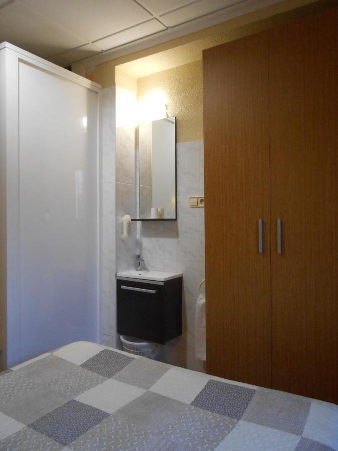 Hostal El Callejon Tarragona Eksteriør bilde